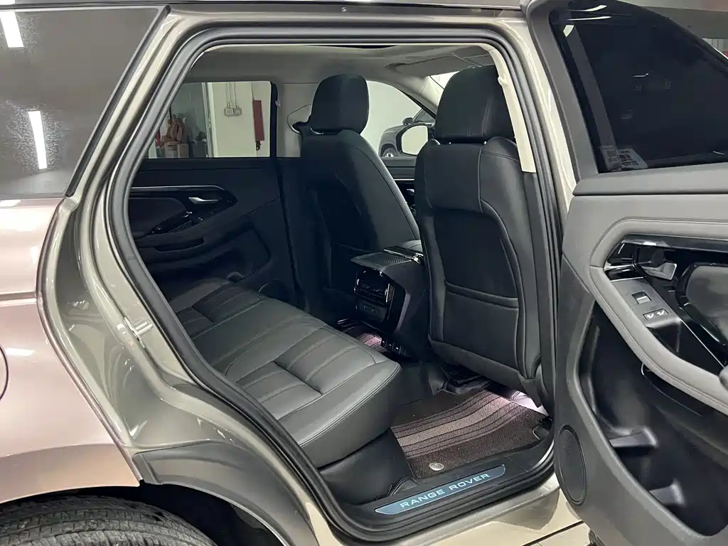 Land Rover Evoque — миниатюра 12