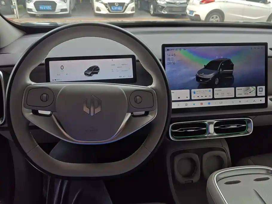 Leapmotor Leapmotor B10 — миниатюра 12