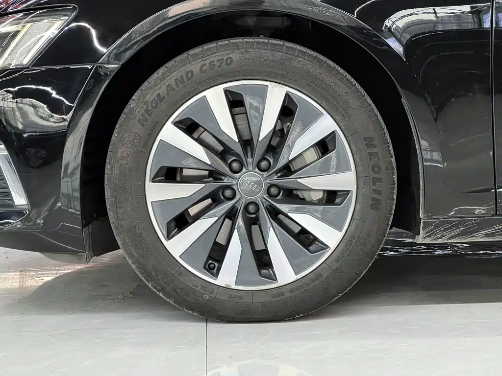 Audi A6L — миниатюра 11