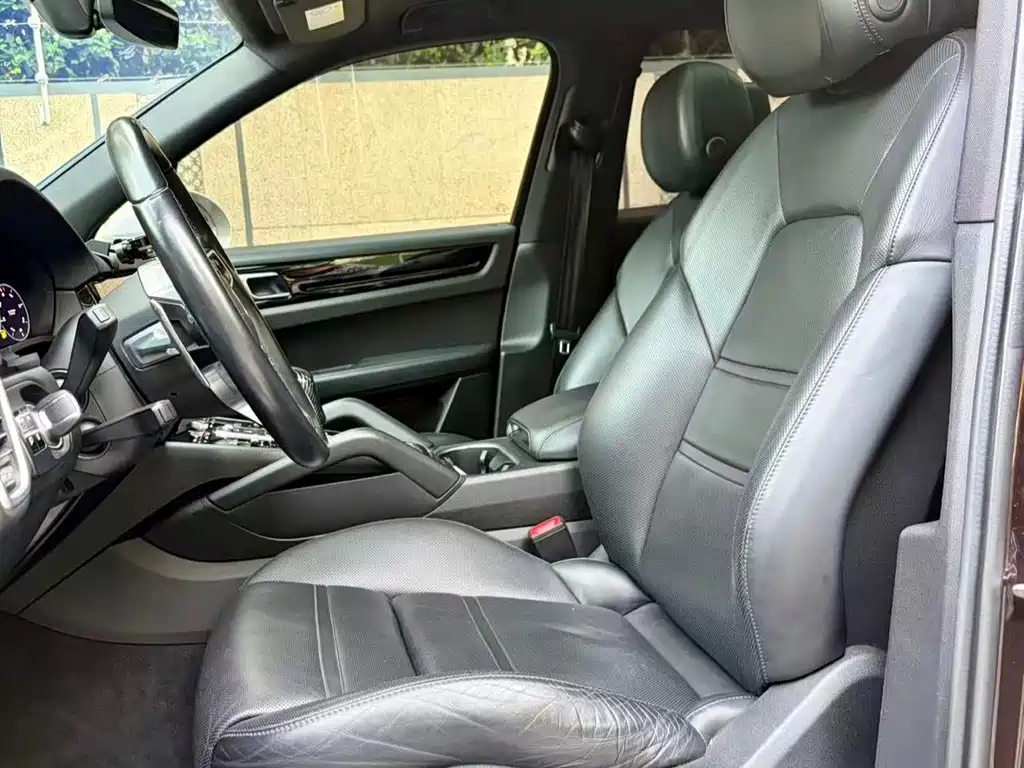 PORSCHE CAYENNE NEW ENERGY