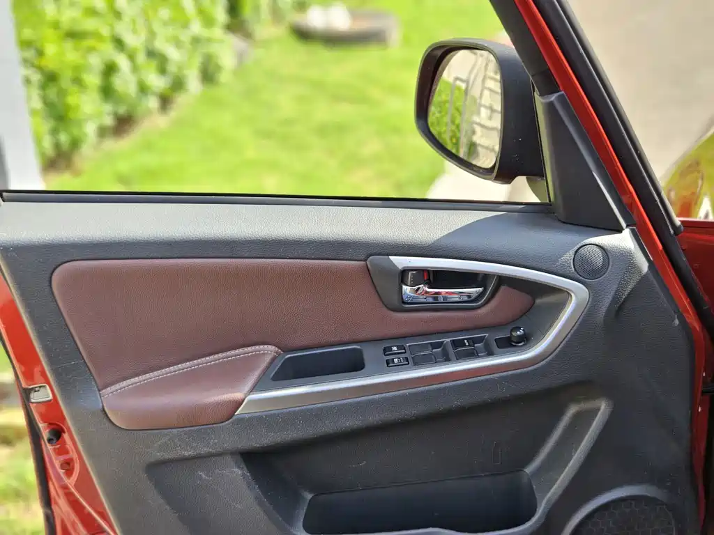 Suzuki SX4 — миниатюра 15