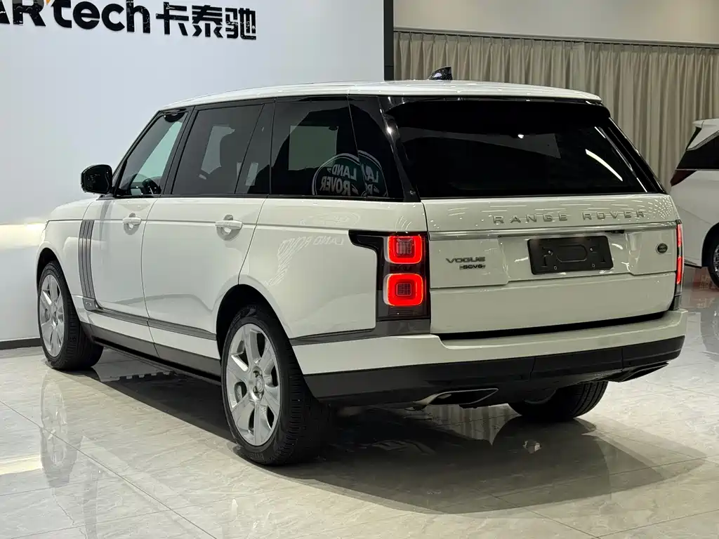 Land Rover Range Rover — миниатюра 7