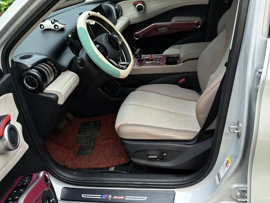 BYD Yuan Plus — миниатюра 14