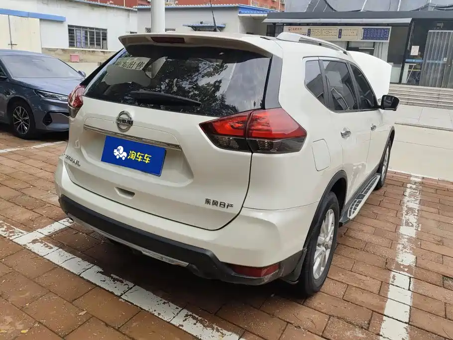Nissan X-Trail — миниатюра 3