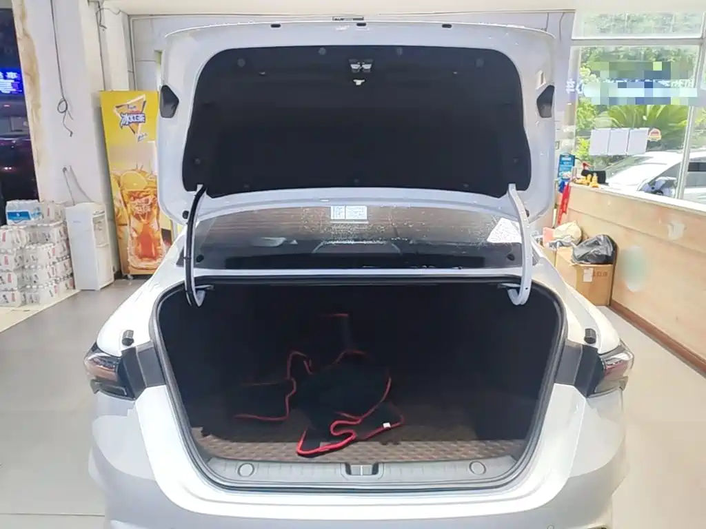 Geely Binrui — миниатюра 19