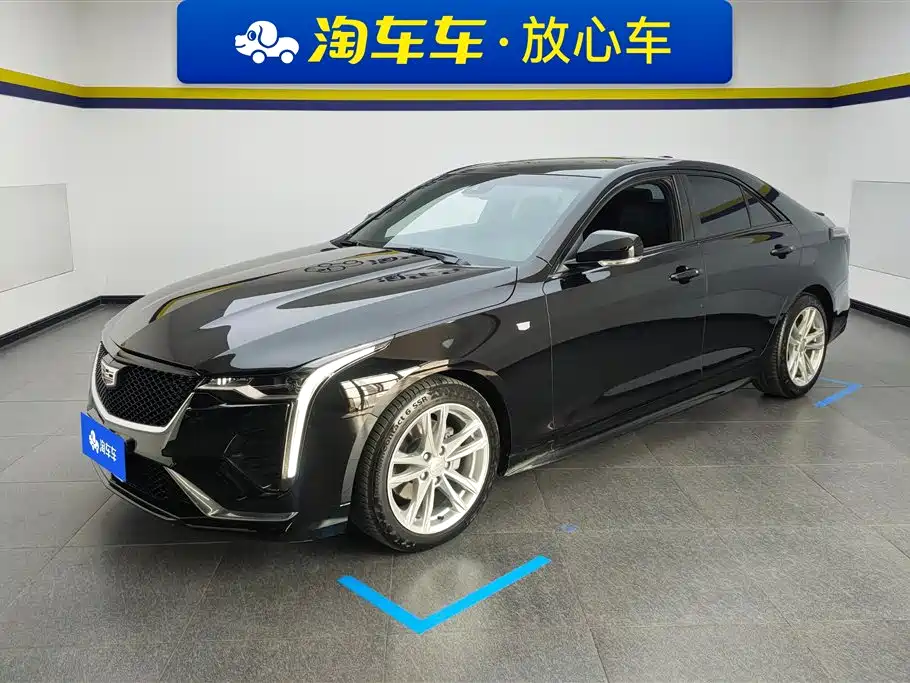 Cadillac CT4 2021