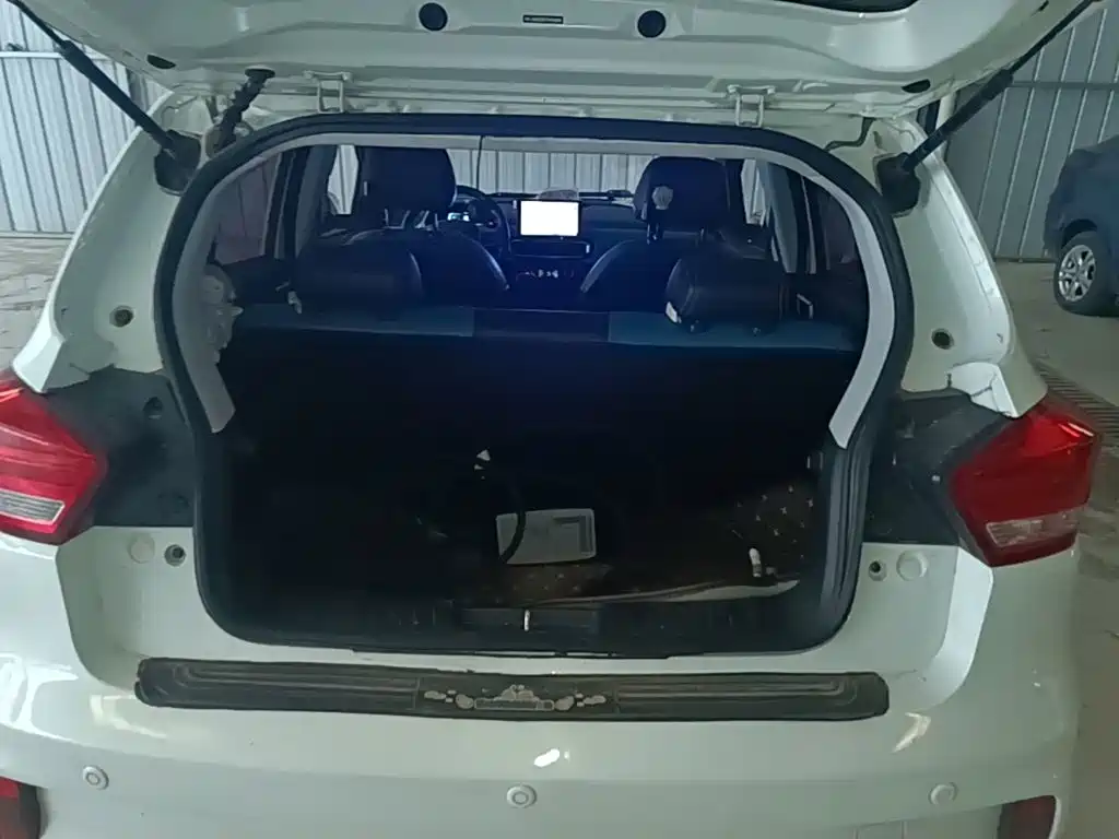 BAIC New Energy EC3 — миниатюра 19