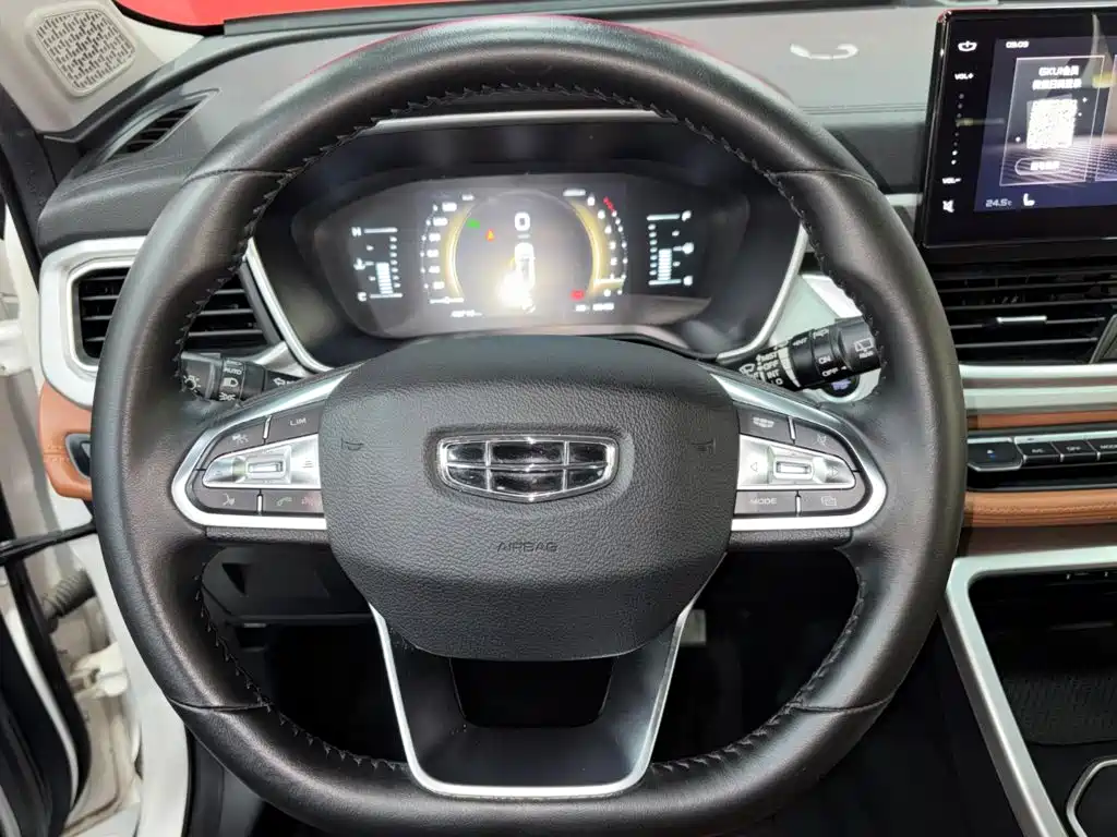 Geely Vision X6 — миниатюра 14