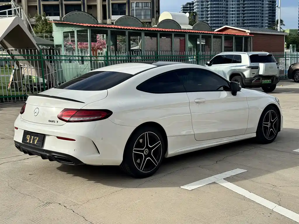 Mercedes-Benz C-Class (Import) — миниатюра 9