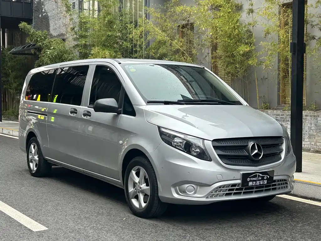 MERCEDES-BENZ VITO