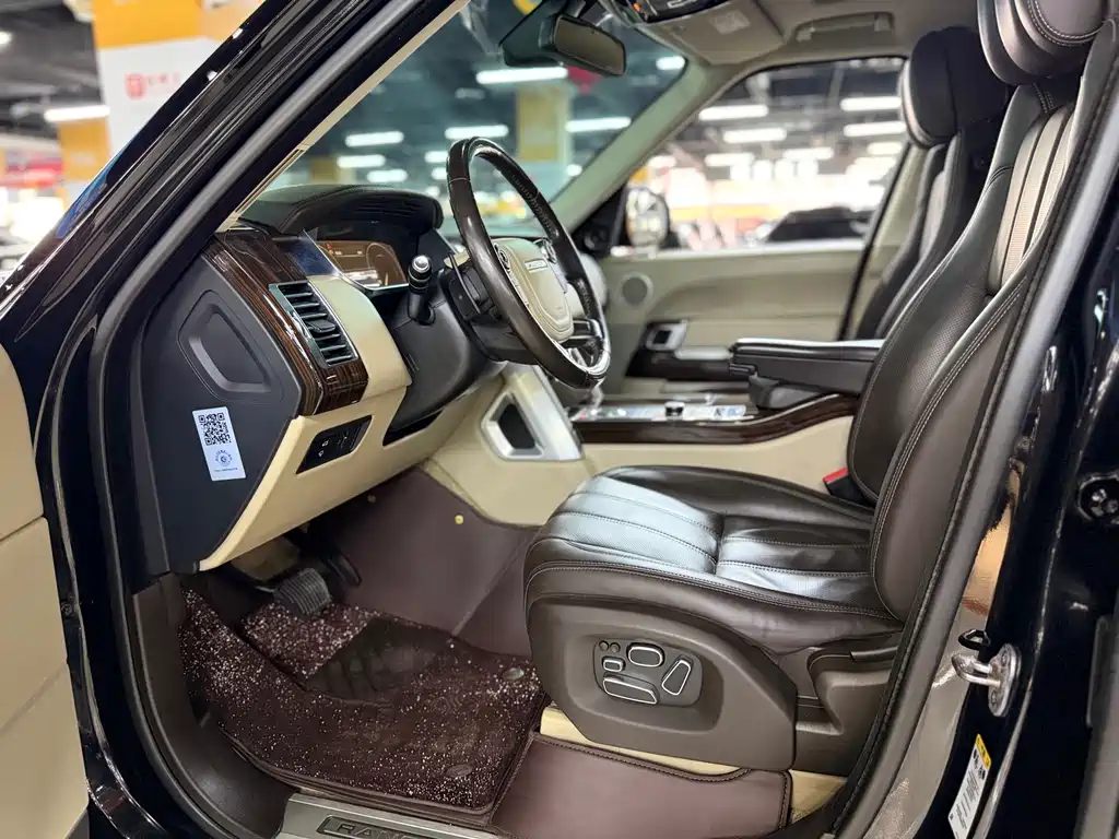 Land Rover Range Rover 2015 3.0 SC V6 Vogue SE Long Wheelbase