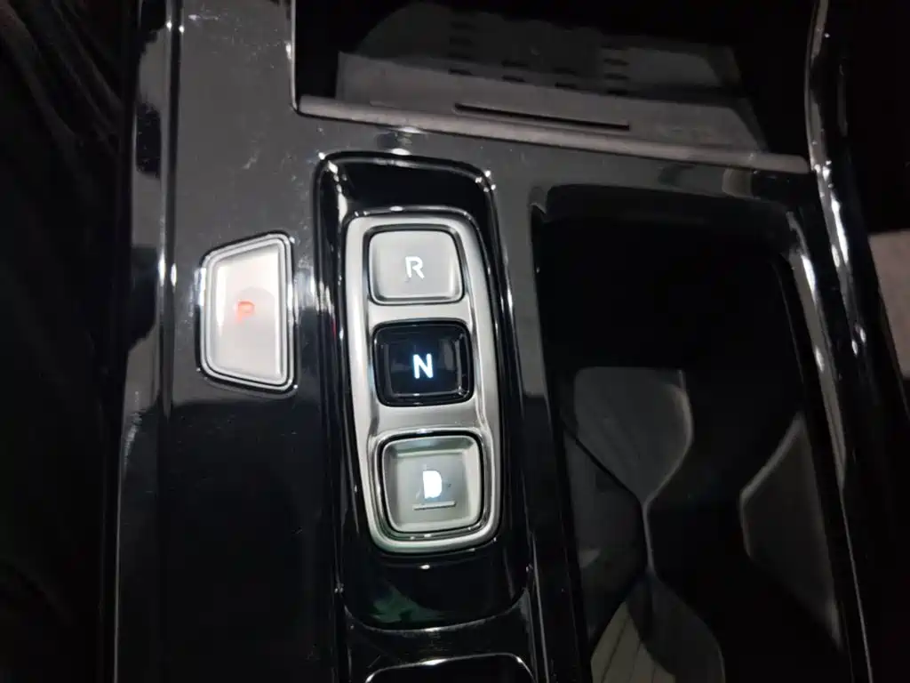 Hyundai Custo — миниатюра 14