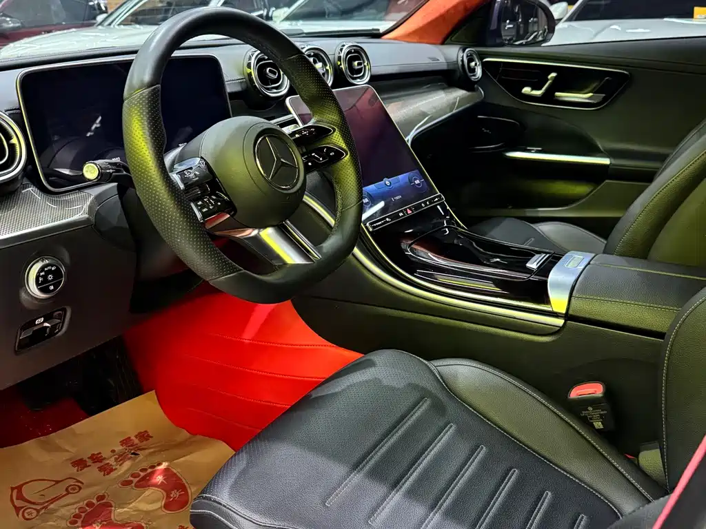 Mercedes-Benz C-Class — миниатюра 4