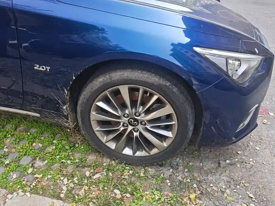 Infiniti Q50L — миниатюра 6