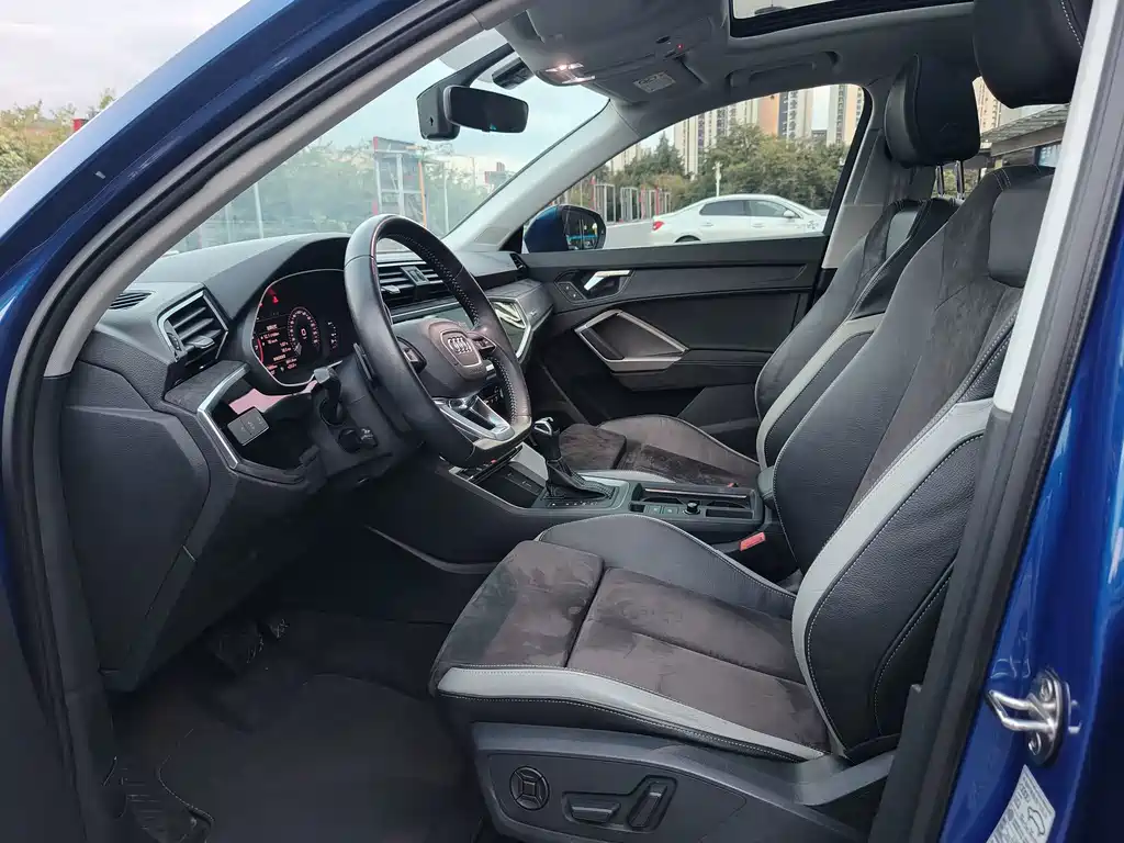 Audi Q3 — миниатюра 8