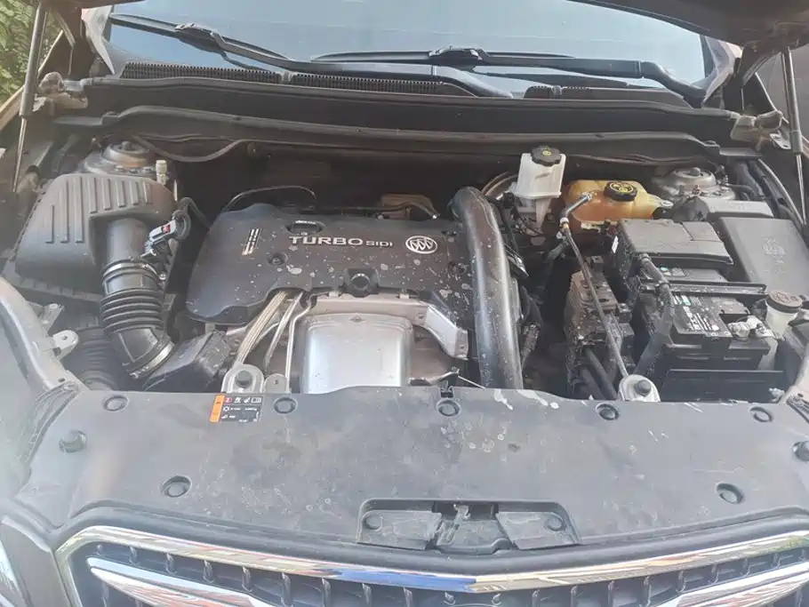 Buick Envision Plus — миниатюра 10