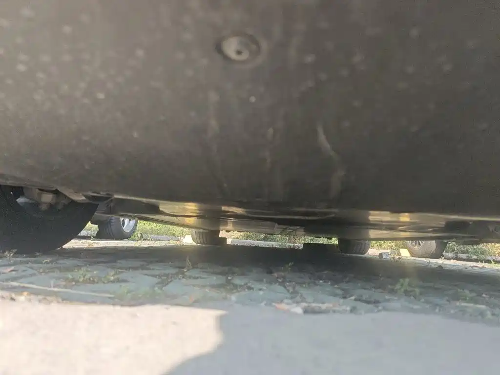 Tesla Model 3 — миниатюра 24