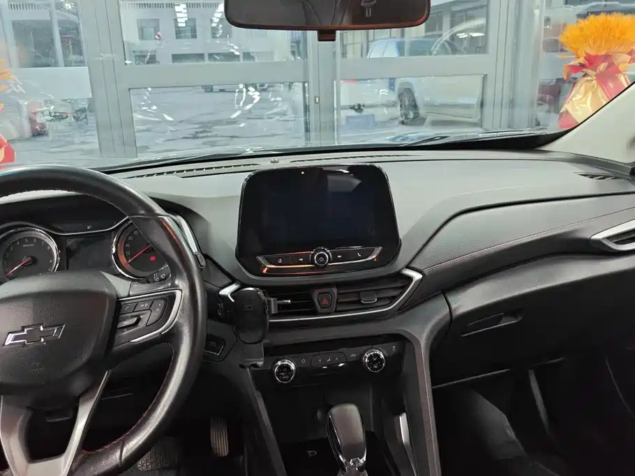 Chevrolet Volando — миниатюра 13