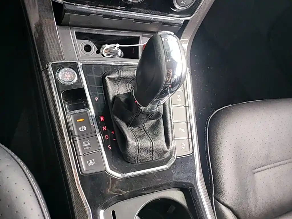 Volkswagen Passat — миниатюра 14