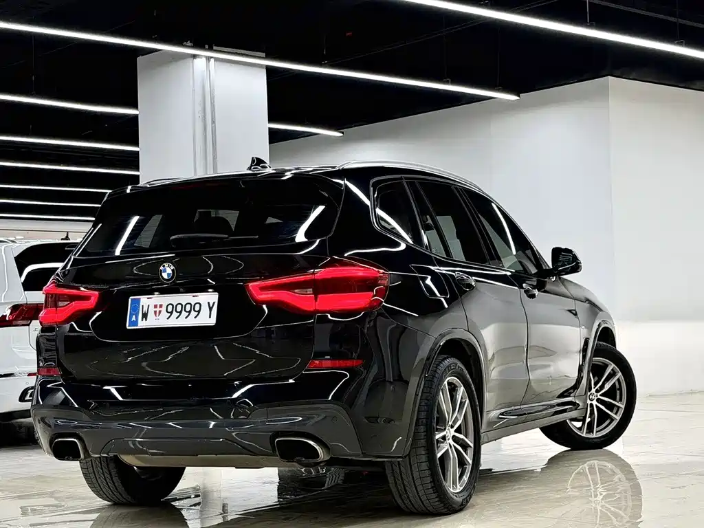 BMW X3 — миниатюра 11