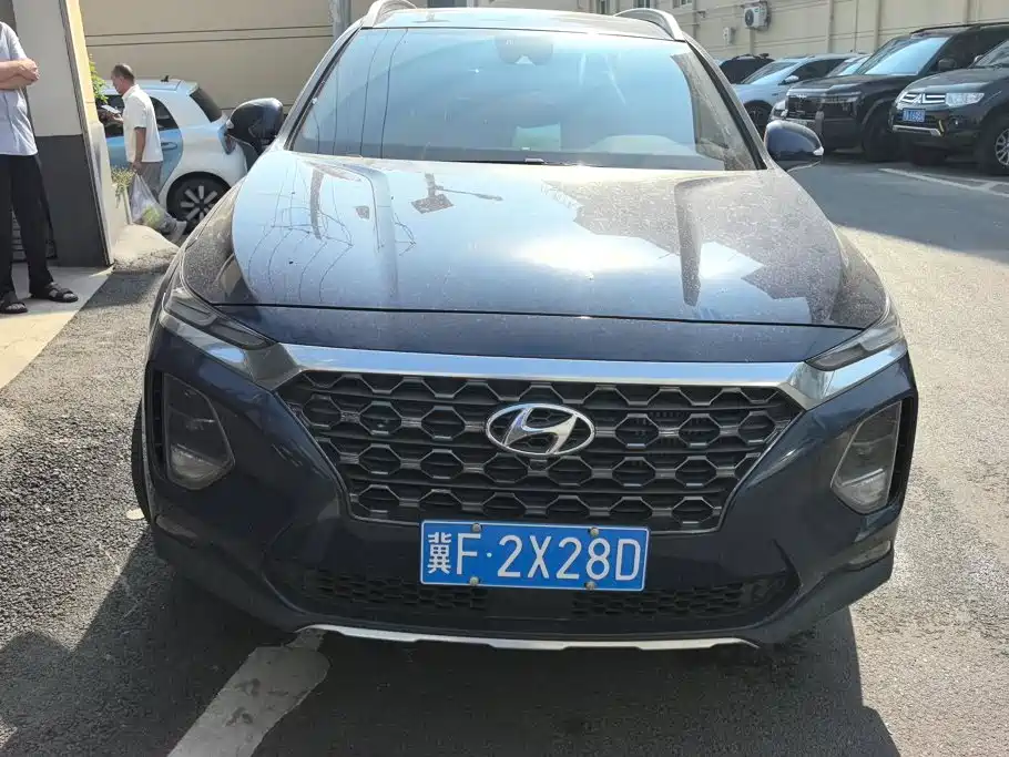 Hyundai Santa Fe — миниатюра 2
