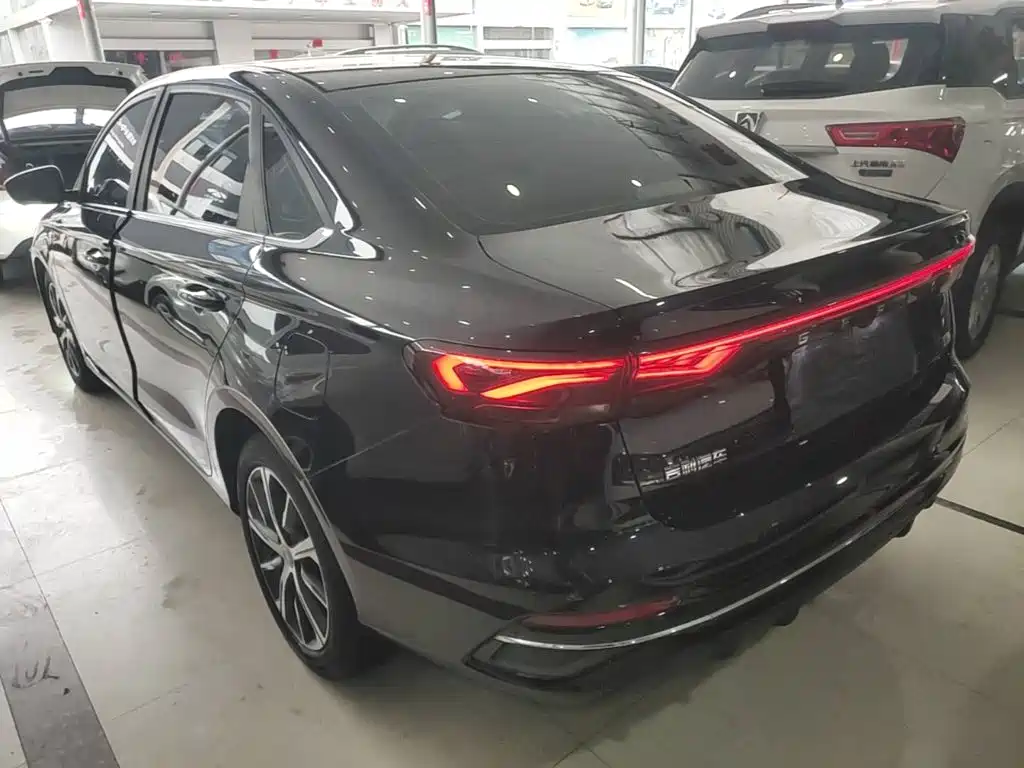 Geely Emgrand — миниатюра 23