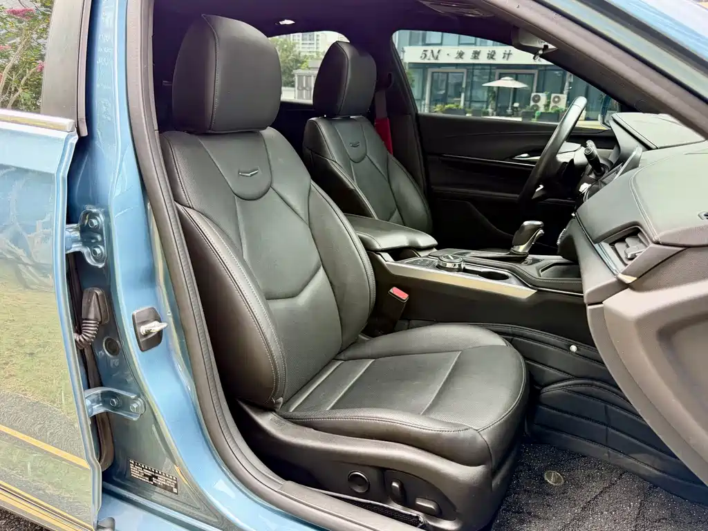 Cadillac CT4 — миниатюра 12