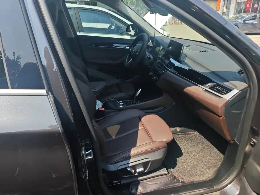 BMW X1 — миниатюра 8