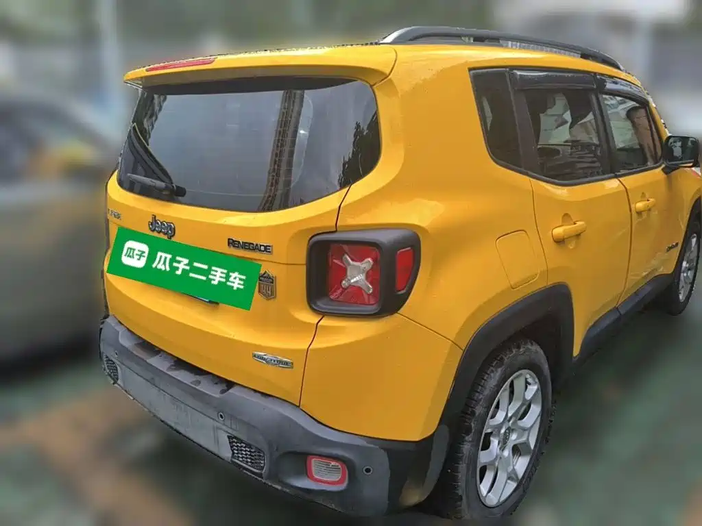 Jeep Renegade — миниатюра 4