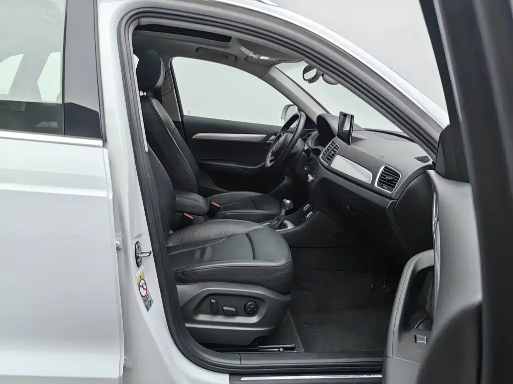 Audi Q3 — миниатюра 23