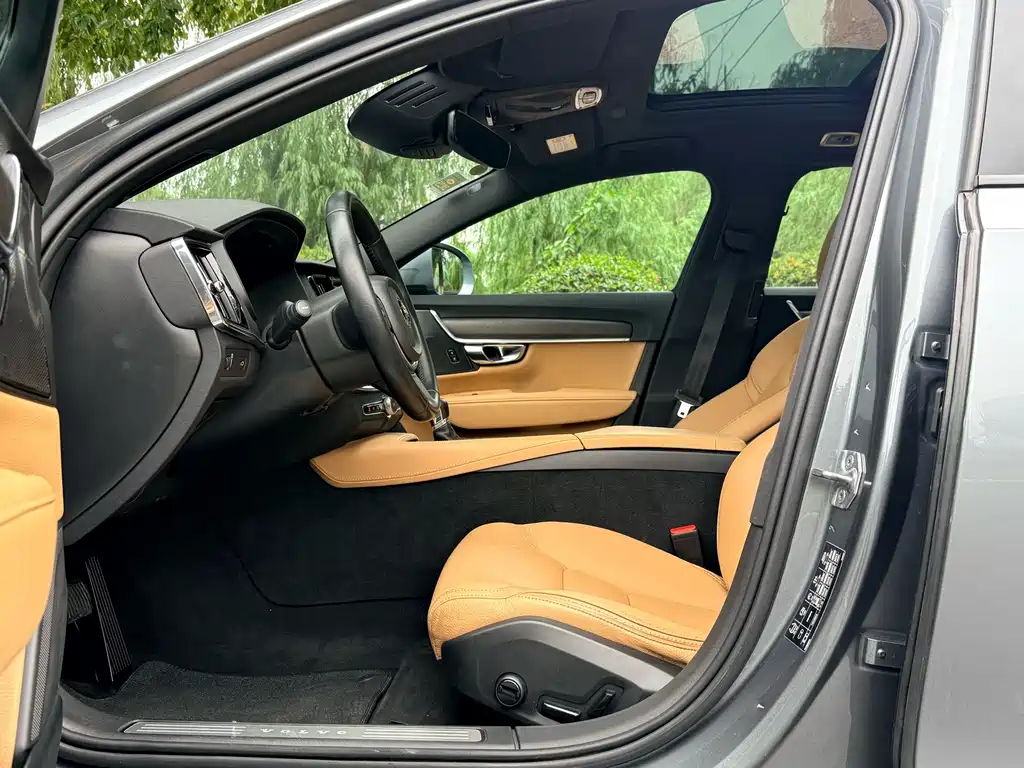 Volvo V90 — миниатюра 12