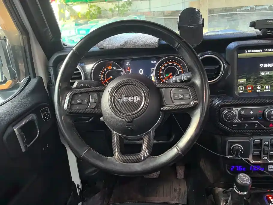 Jeep Wrangler — миниатюра 15