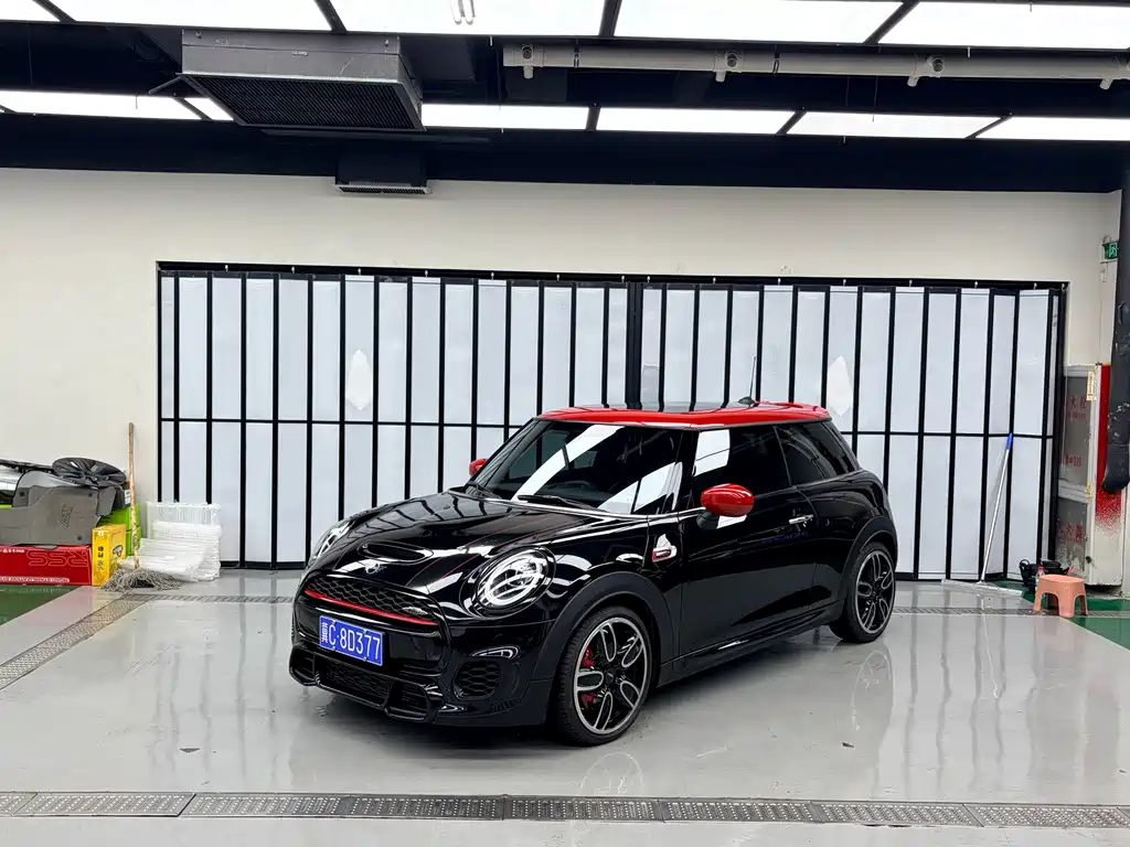 Mini Mini JCW 2020