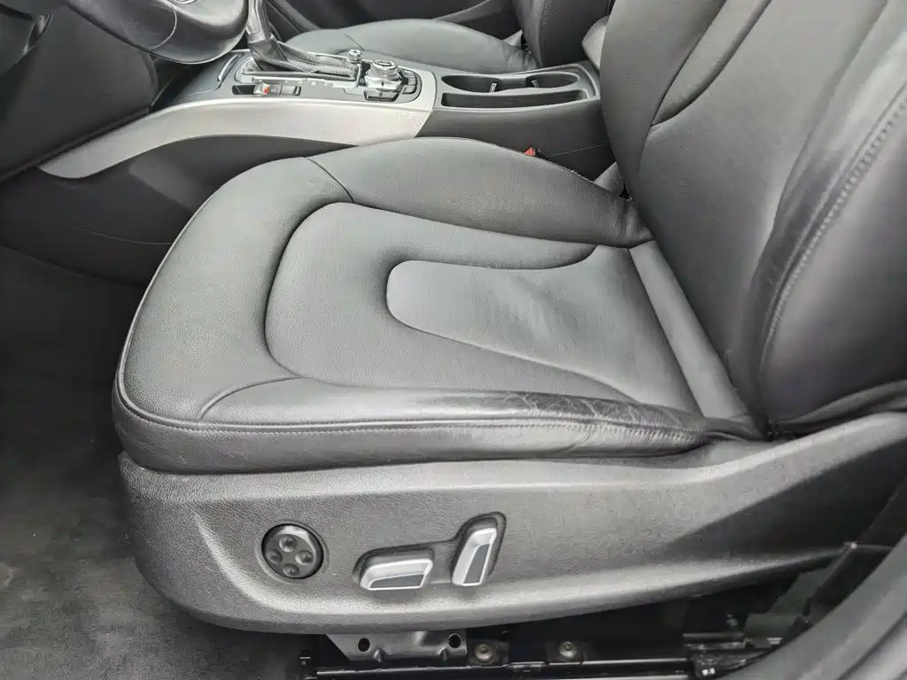 Audi A4 (Import) — миниатюра 20