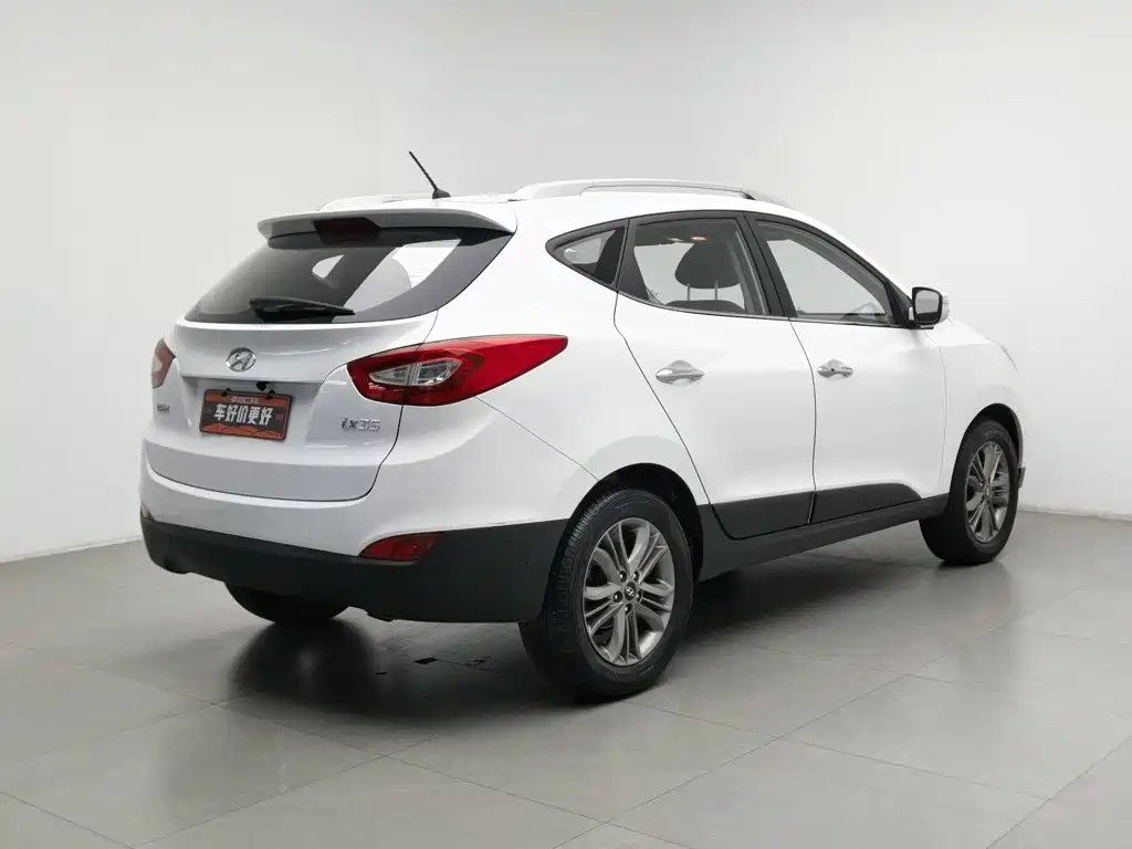 Hyundai ix35 — миниатюра 2
