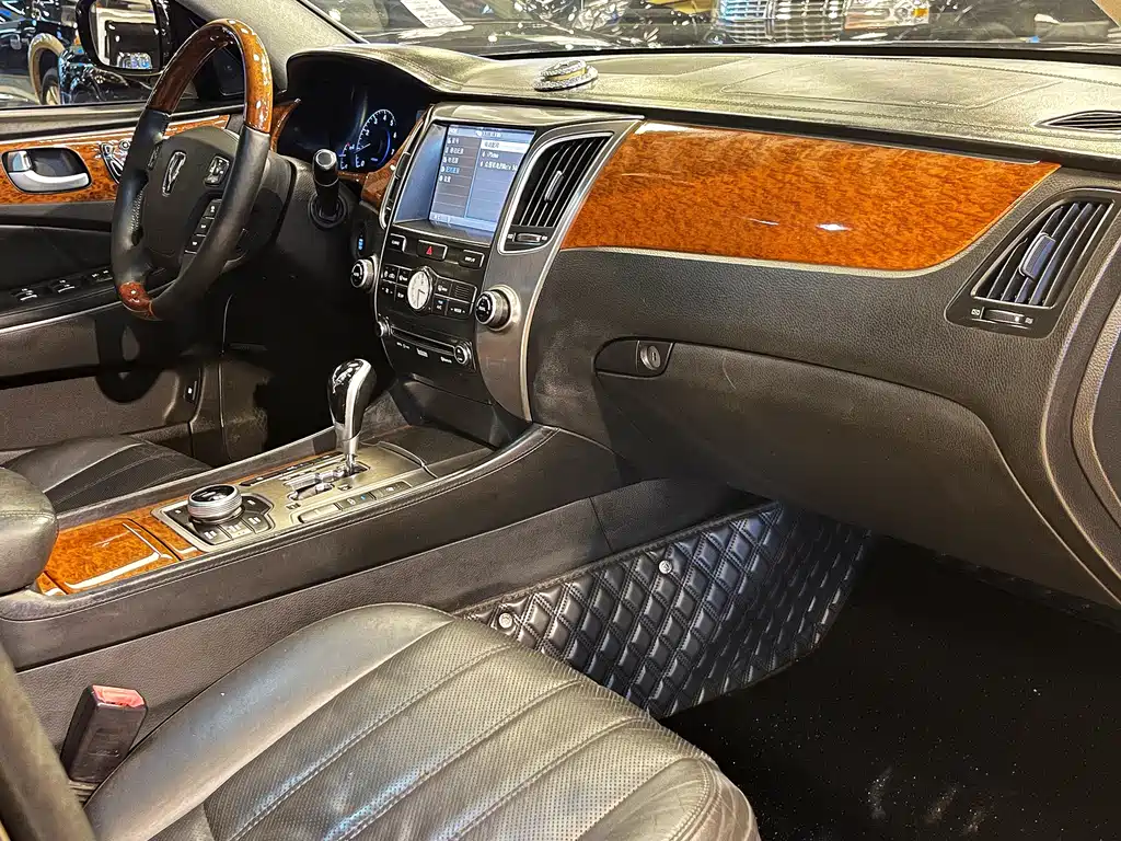 Hyundai Equus — миниатюра 16