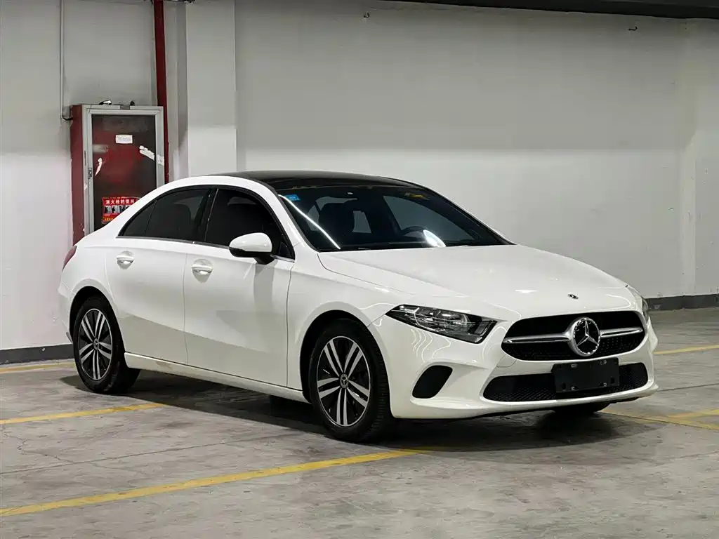 MERCEDES-BENZ A CLASS