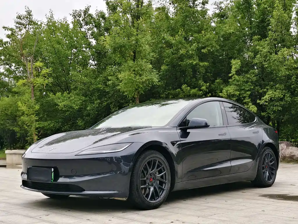 Tesla Model 3 2023 RWD Drive Dynamic Edition