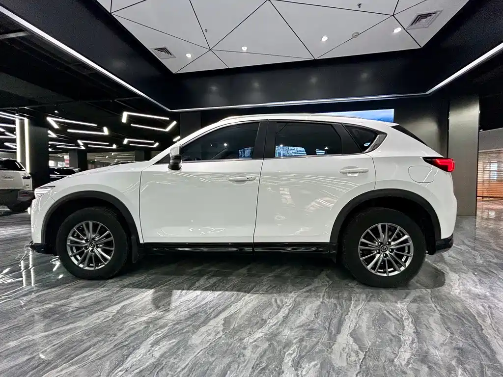 MAZDA CX 5