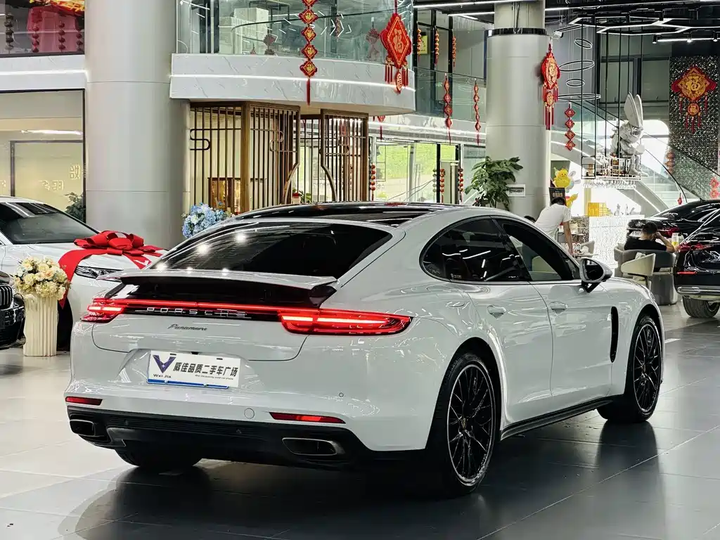 Porsche Panamera — миниатюра 7