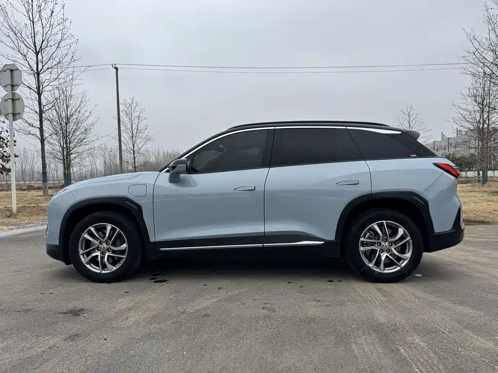NIO NIO ES6