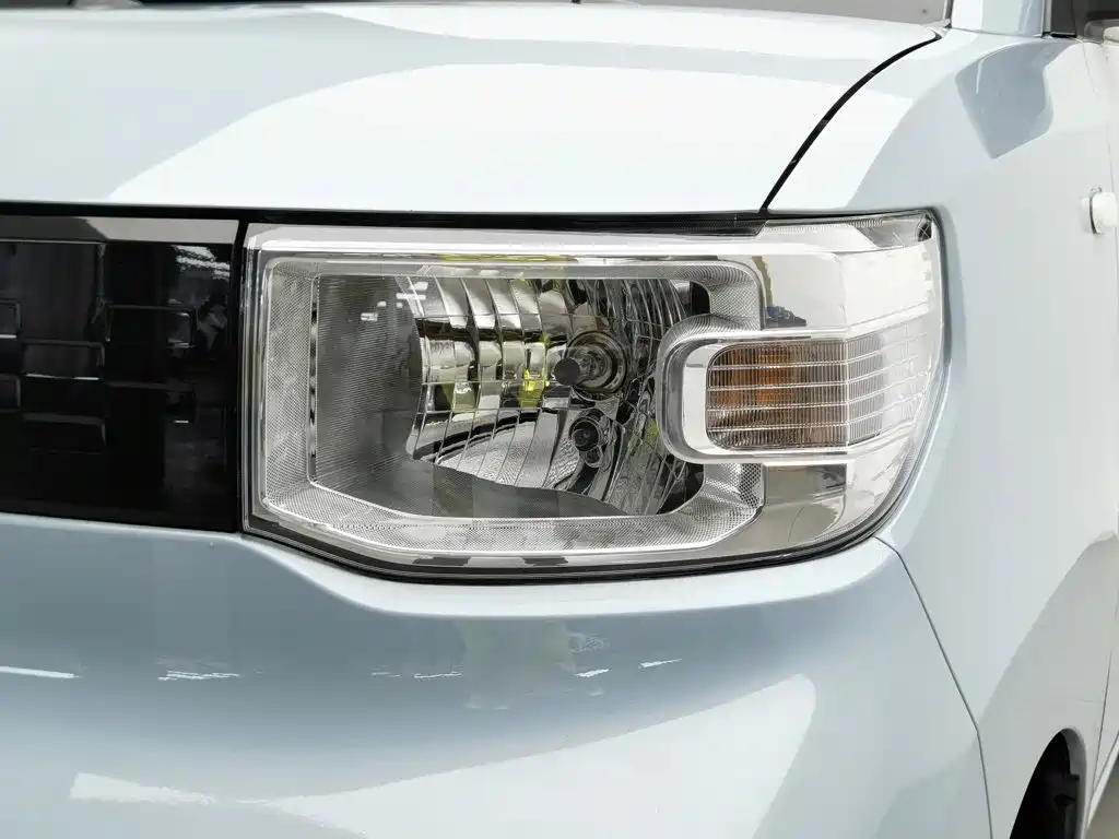 Wuling MINIEV — миниатюра 7
