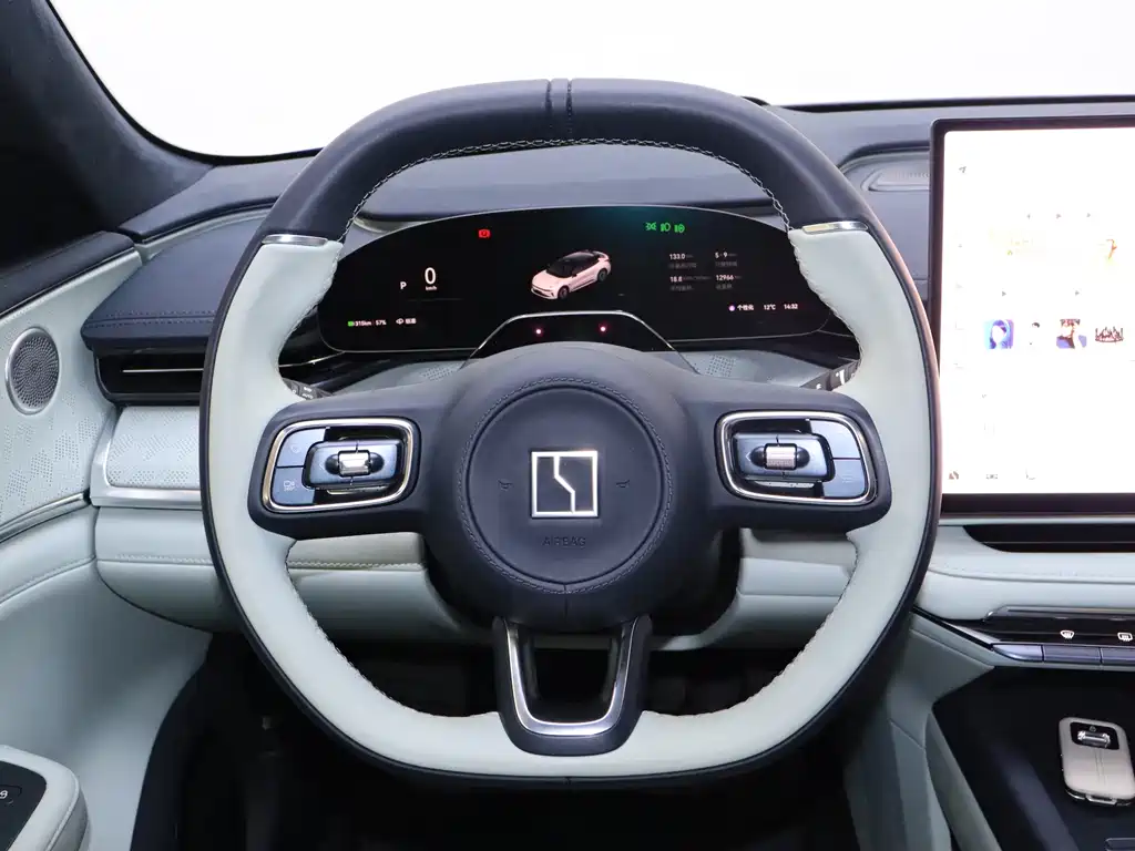 ZEEKR EXTREME KRYPTON 001