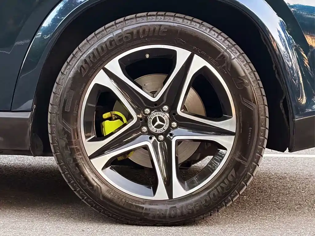 Mercedes-Benz GLE New Energy — миниатюра 9