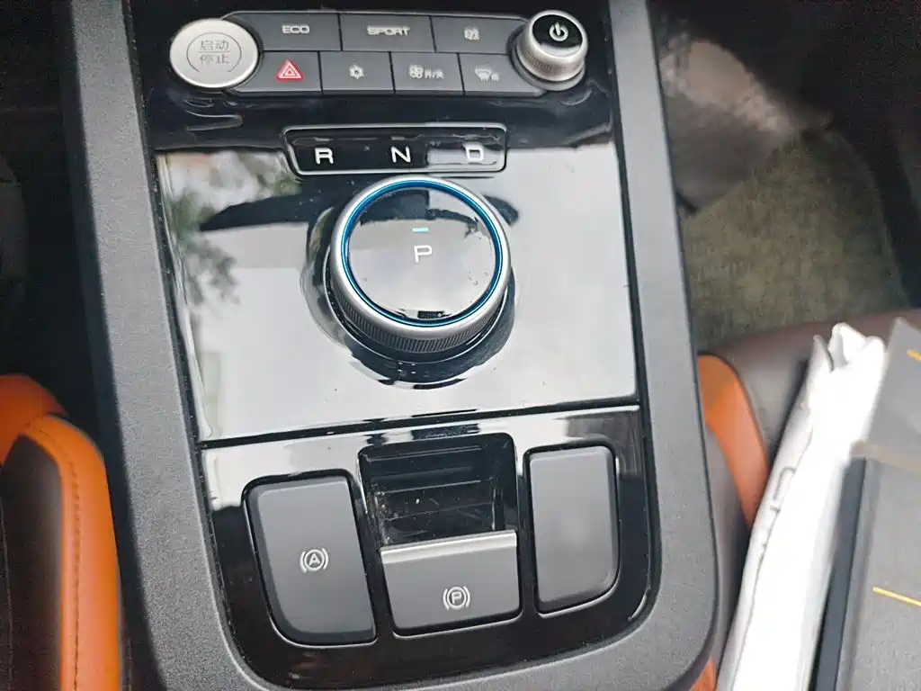 BYD e2 — миниатюра 7