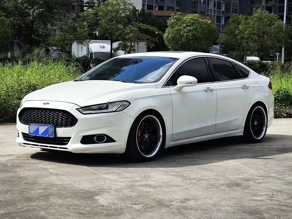 Ford Mondeo 2014
