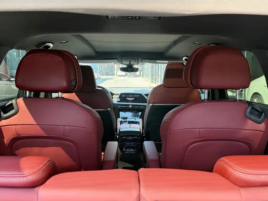 Audi Q6 — миниатюра 15