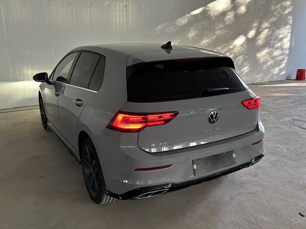 Volkswagen Golf — миниатюра 5