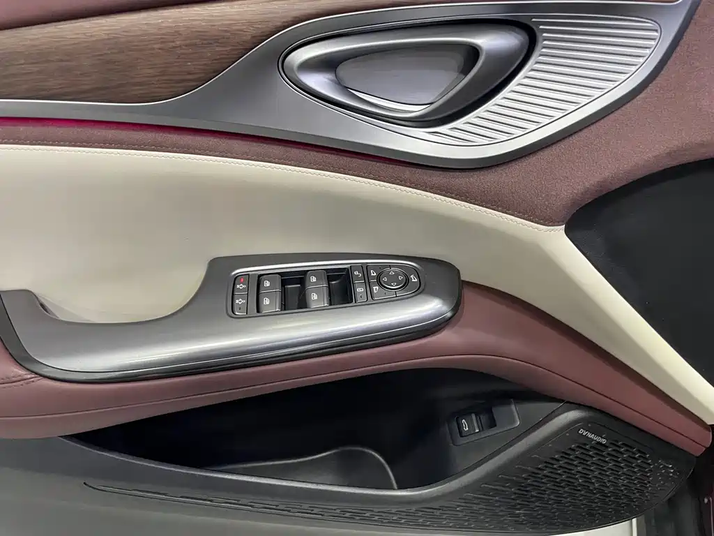 BYD SEAL
