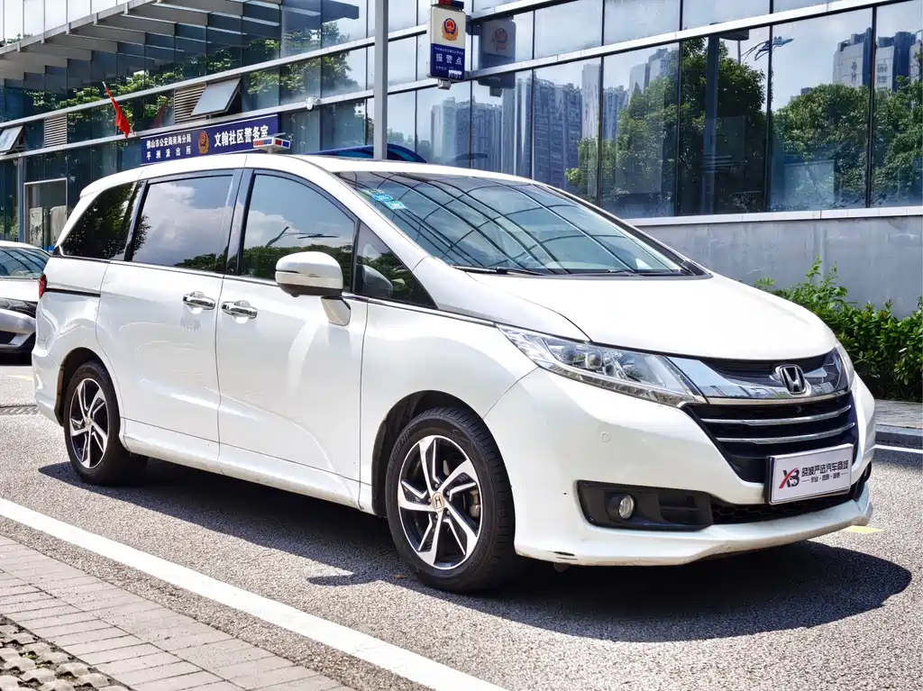 Honda Odyssey — миниатюра 3